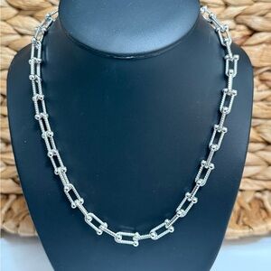 Elegant Silver Chain Necklace
